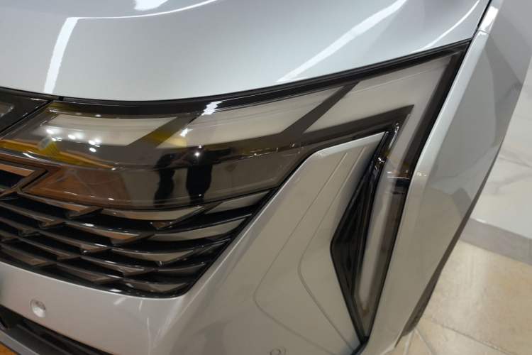 Used Geely Auto FX11 2023 1.5TD DCT Prestige Edition