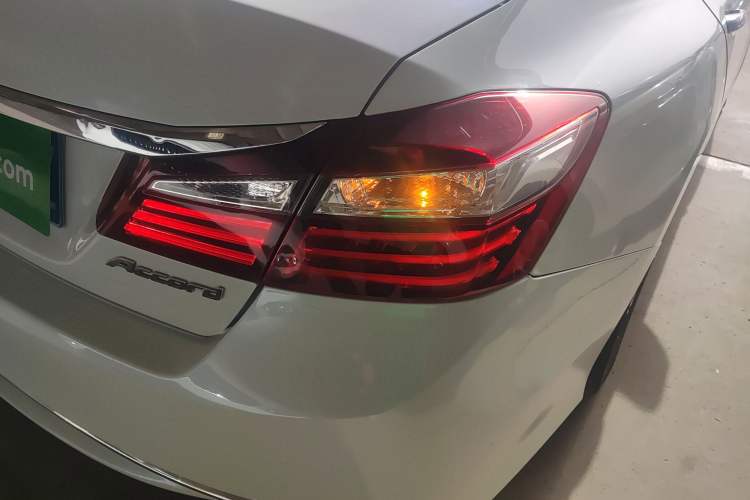 Used Honda Accord 2016 2.0L Elite Edition
