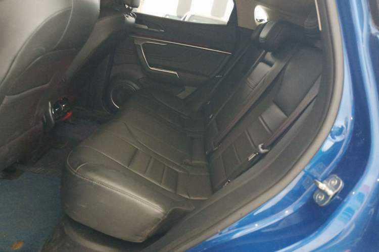 Used Wey VV5 2017 2.0T Ultra-Luxury Version
