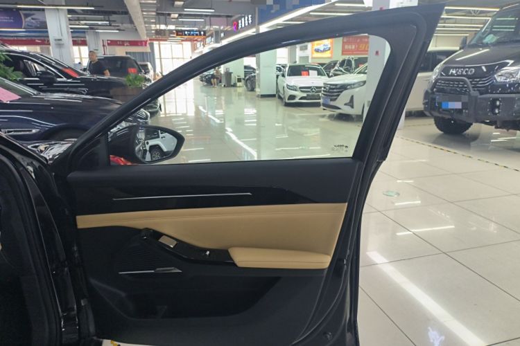 Used Geely Galaxy L6 2024 125km PLUS Dragon Edition