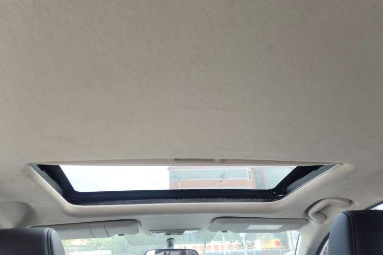 Used Honda Crider 2019 180 Turbo CVT Luxury Edition China VI Emission Standard Headliner