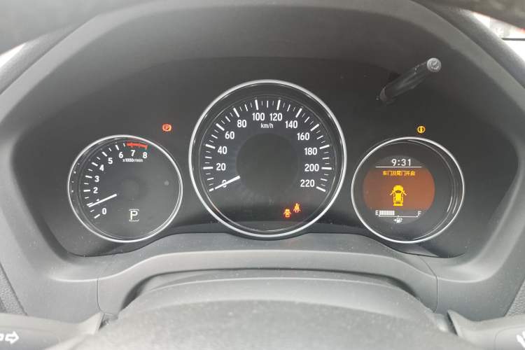 Used Honda Vezel 2017 1.8L CVT Two-Wheel Drive Luxury Model
