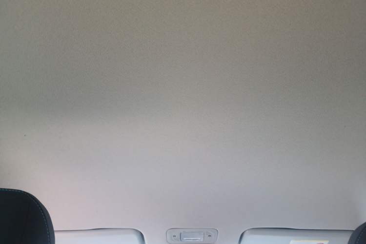 Used AION Y 2023 Younger
