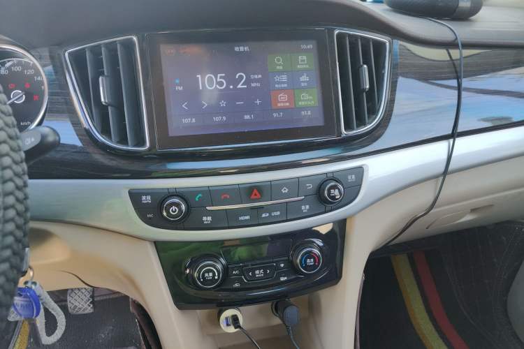 Used Baojun 730 2016 1.5T Manual Luxury Edition 7 Seats