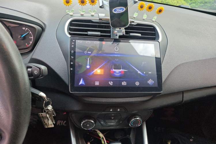 Used Ford Escort 2017 Revised Version 1.5L Automatic Comfort Edition Audio And AC Panel