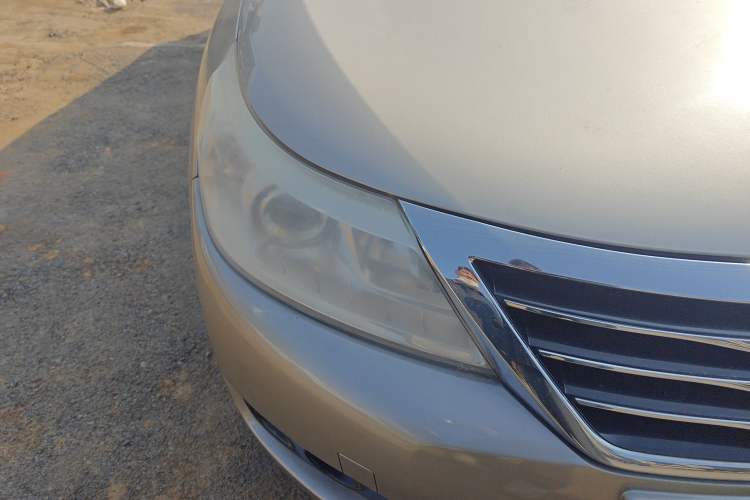 Used Renault Latitude 2011 2.0L CVT Luxury Navigation Edition
