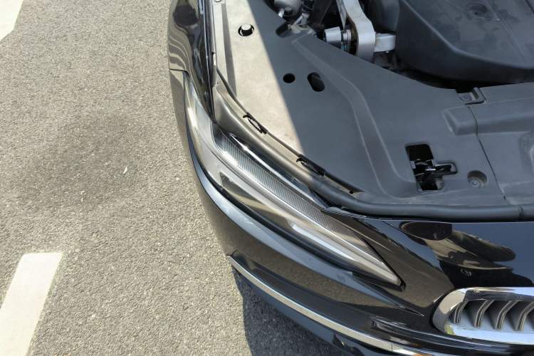 Used Volvo S90 2022 B5 Zhiyi Luxury Edition
