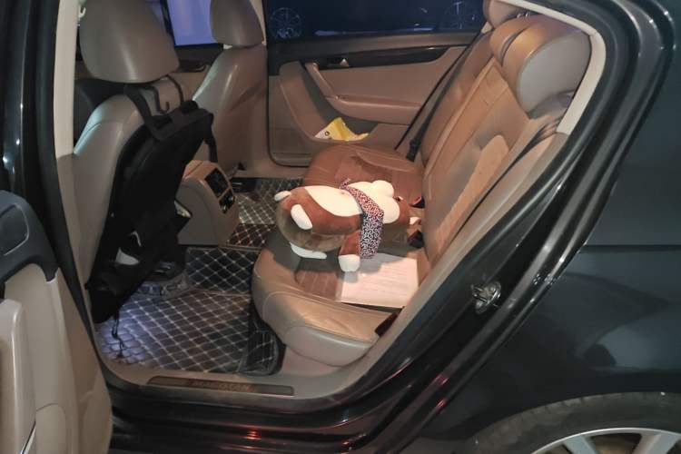 Used Volkswagen Magotan 2012 Revised Version 1.8TSI Leading Edition