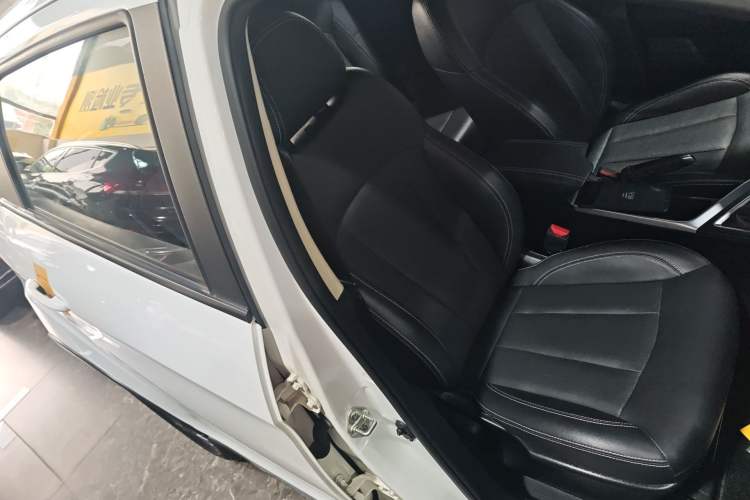 Used Geely Auto Vision X3 2020 1.5L CVT Elite Edition
