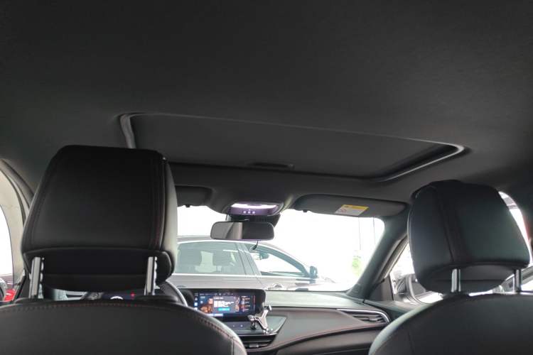 Used Buick Verano 2023 Pro GS Hunter Wind Edition Headliner