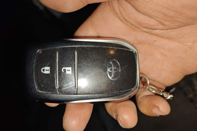 Used Toyota Highlander 2017 2.0T Four-Wheel Drive Luxury Edition 7 Seats
