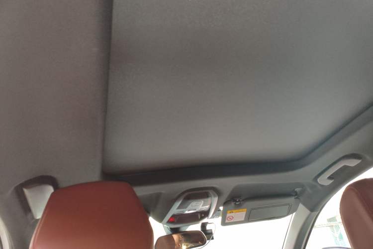 Used Peugeot 4008 2019 400THP Luxury GT Edition Headliner