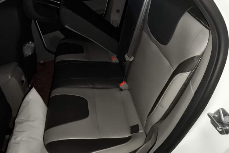 Used Ford Focus 2017 Sedan 1.6L Automatic Comfort Plus SmartDrive Edition