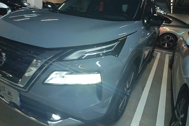 Used Nissan X-Trail 2021 VC-Turbo 300 CVT 4WD Ultimate Edition Left Front Headlight