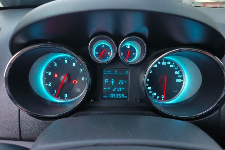 Used CHANGAN CS35 2014 1.6L Automatic Luxury Model China IV Standard Instrument Cluster