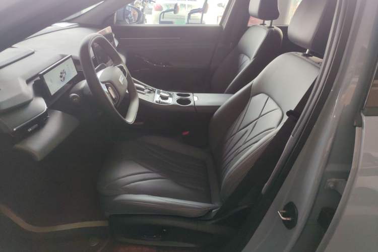 Used Geely Galaxy L6 2025 EM-i 140km Explorer+ Edition