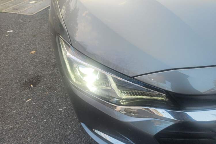 Used Chevrolet Monza 2022 320 Automatic Enjoyment Edition Right Front Headlight