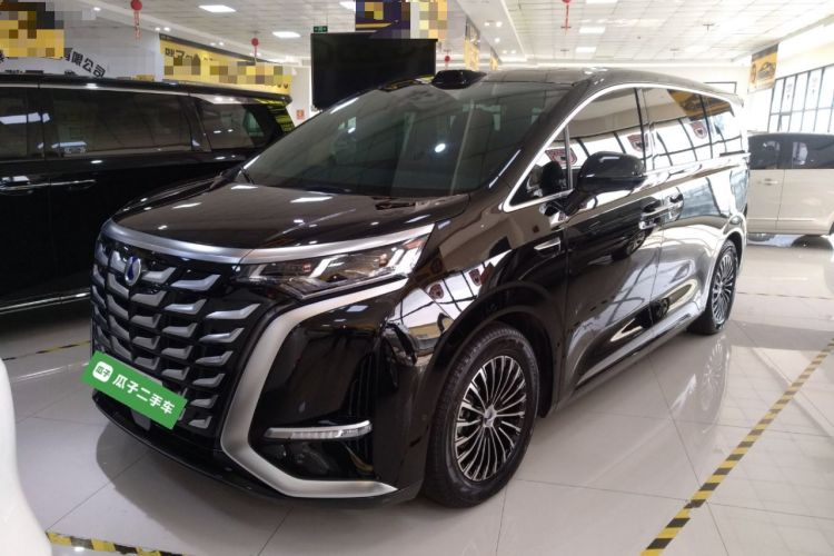 Used Denza D9 2025 DM-i Intelligent Drive 1020 Four-Wheel Drive Flagship Model