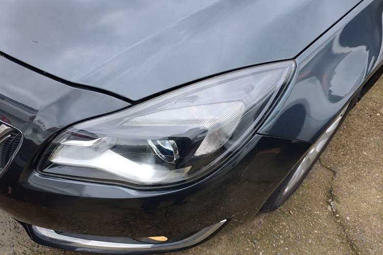 Used Buick Regal 2014 2.0L Elite Fashion Edition Left Front Headlight