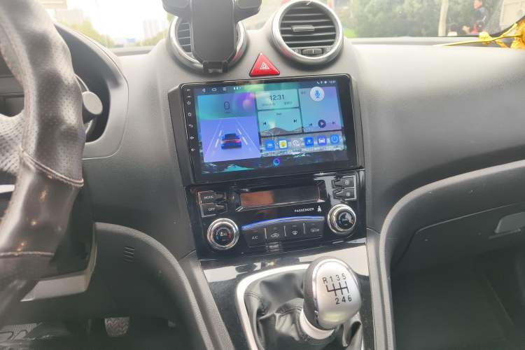 Used Haval H6 2015 Upgraded Model 1.5T Manual Two-Wheel Drive Elite Version