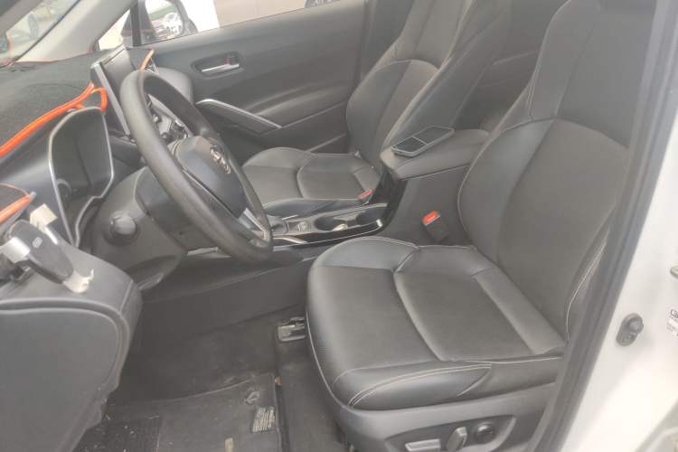 Used Toyota FRONTLANDER 2022 2.0L CVT Luxury PLUS Edition
