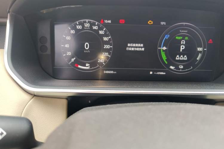 Used Land Rover Range SportNew Energy 2021 P400e SE Odometer Close Up