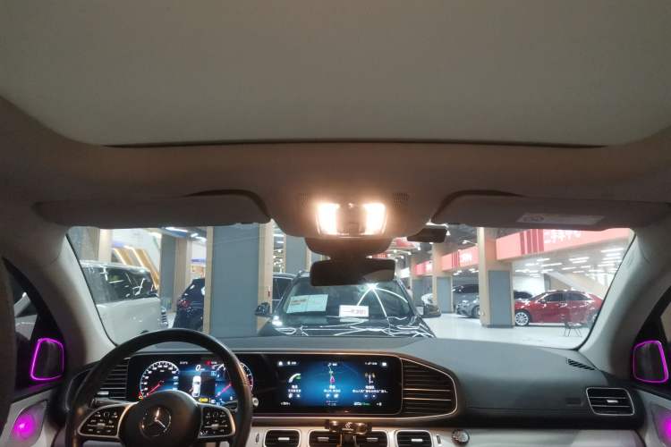 Used Mercedes-Benz GLE Coupe 2020 GLE 350 4MATIC Coupe SUV Luxury Model Headliner
