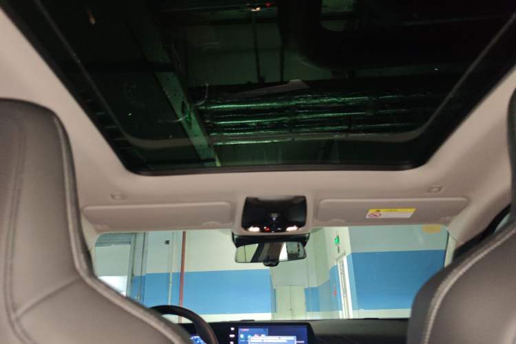 Used BMW 2 Series 2025 225L M Sport Night Edition Package Headliner