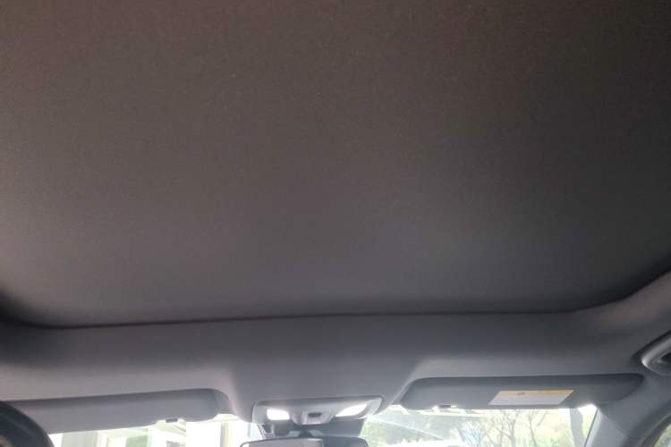 Used CHANGAN UNI-V 2022 1.5T Prestige Version
