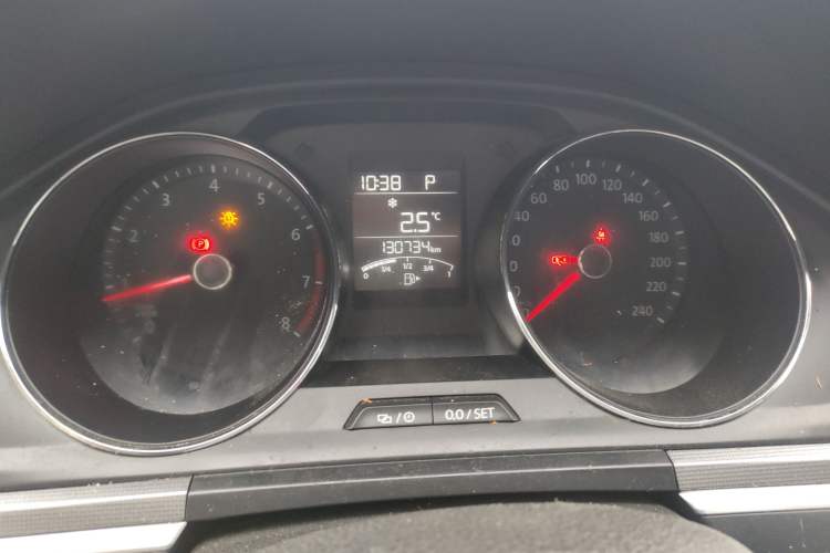 Used Volkswagen Bora 2016 1.6L Automatic Fashion Model
