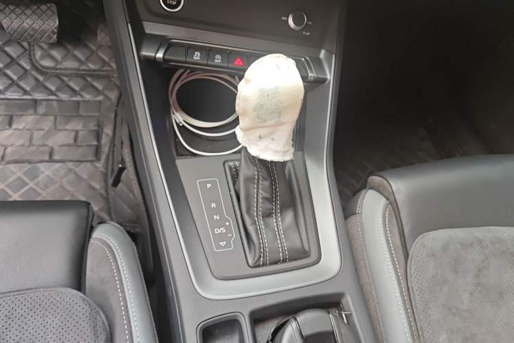 Used Audi Q3 Sportback 2022 40 TFSI Fashion Model Gear Lever
