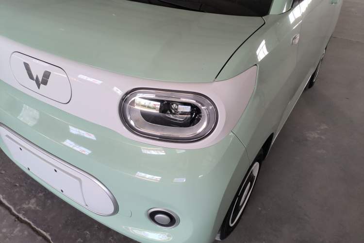 Used Wuling Hongguang MINIEV 2024 3rd Generation 215km Youth Edition Left Front Headlight