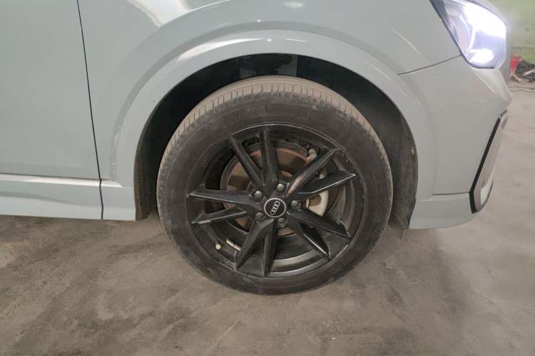 Used Audi Q2L 2022 35 TFSI Progressive Dynamic Edition