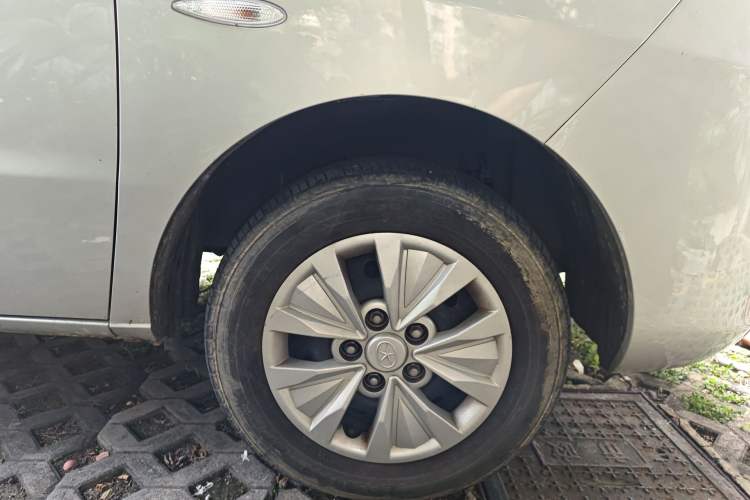 Used JAC Refine M3 2016 IKEA Edition 1.6L Luxury Model