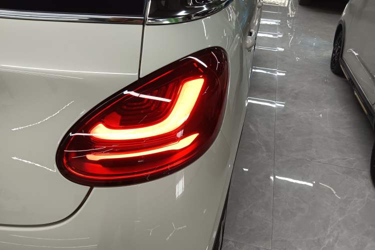 Used Wuling Bingo 2023 333 km Lingxi Connected Version
