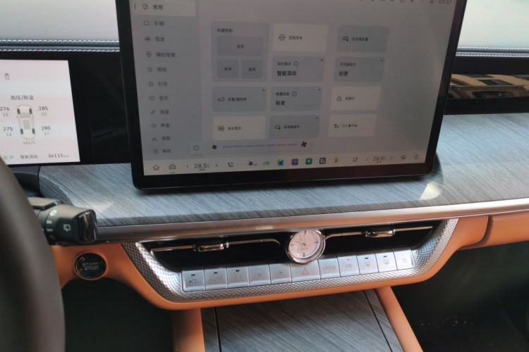 Used Tank 500 New Energy 2025 Hi4-Z