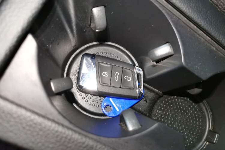 Used Volkswagen Magotan 2023 2 Million Units Commemorative Edition 330TSI DSG Luxury Version