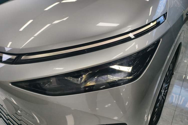 Used XPeng X9 2025 650 Long-Range Max