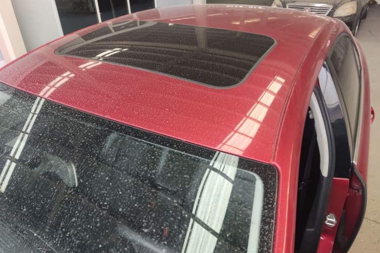 Used Volkswagen Sagitar 2014 Revised Version 1.4TSI Automatic Luxury Edition Roof