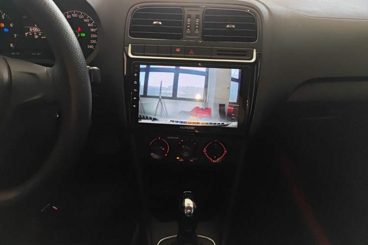 Used Volkswagen Polo 2016 1.4L Automatic Trendy Model
