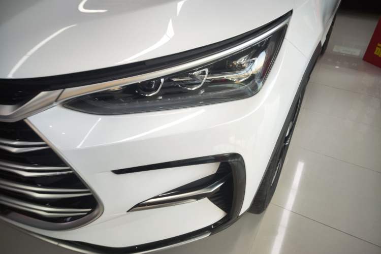 Used BYD Tang New Energy 2023 DM-i Champion Edition 112KM Prestige Model
