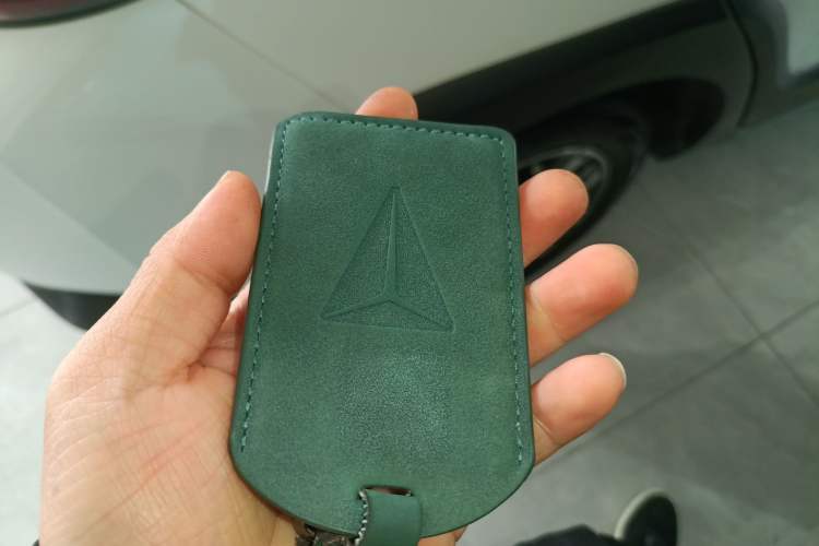 Used Deepal L07 2024 230Max Qiankun Intelligent Driving ADS SE Range-Extended Version Interior 1