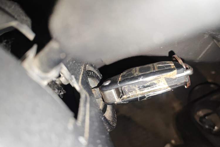 Used Dongfeng Yufeng EM26 2023 Standard Edition 41.472 kWh Henan Lithium Power Vehicle Key