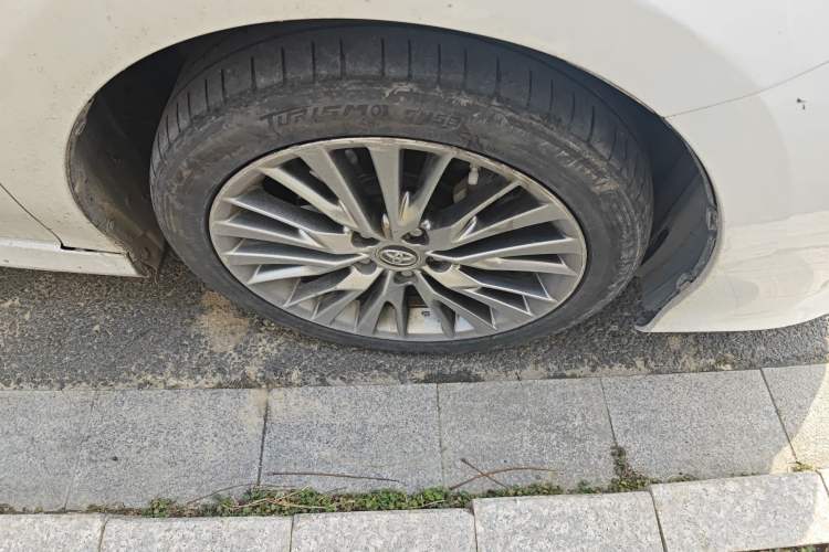 Used Toyota Camry 2018 Dual-Engine 2.5 HG Luxury Edition