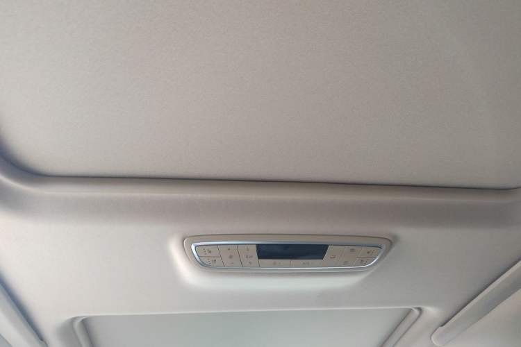 Used Buick GL8 2020 ES Land Cruiser 653T Luxury Model