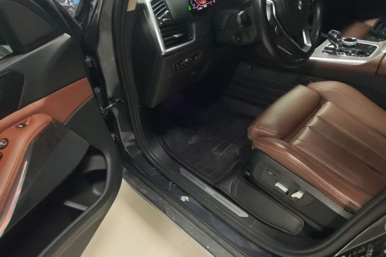 Used BMW X5 2020 xDrive30i X Design Package