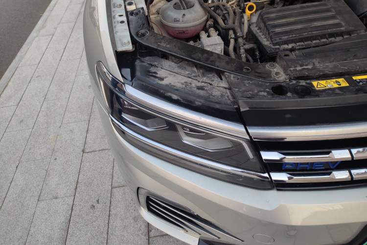 Used Volkswagen Tiguan L New Energy 2021 430 PHEV Plug-in Hybrid Flagship Edition Right Front Headlight