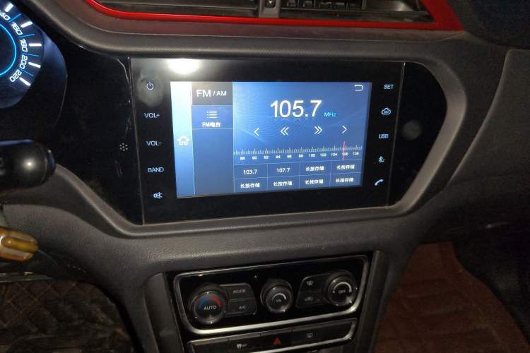 Used Chery Tiggo 3 2016 1.6L Manual ZhiShang Edition
