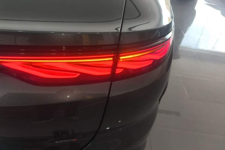 Used BYD Han L 2025 DM-p Four-Wheel-Drive LiDAR Flagship Model
