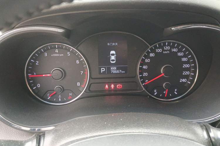 Used Kia K3 2015 1.6L Automatic GLS